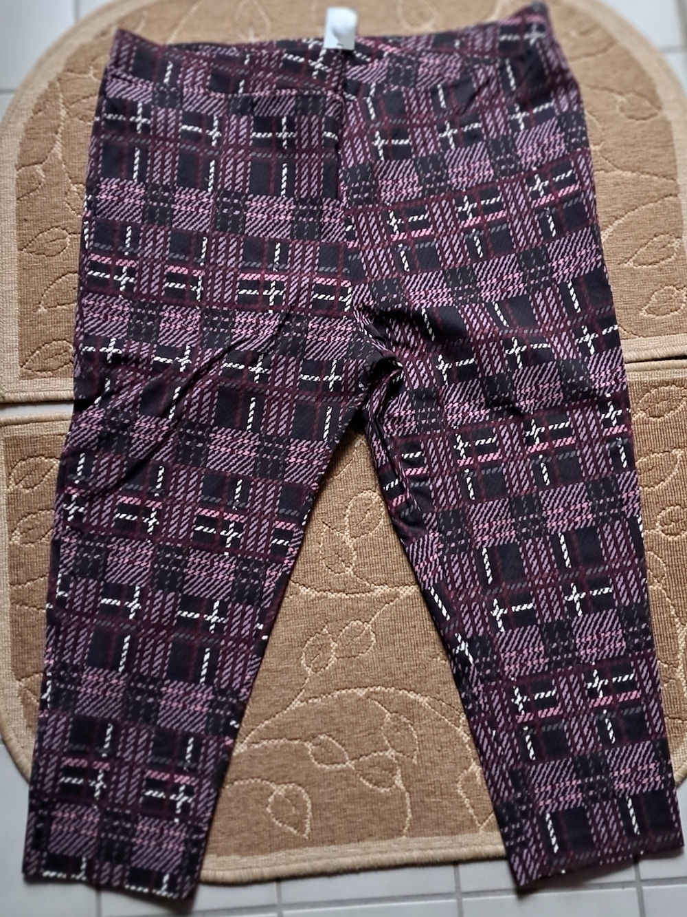 Avenue Womens Plus Size 32 Plum Purple Plaid Stretch Pants
